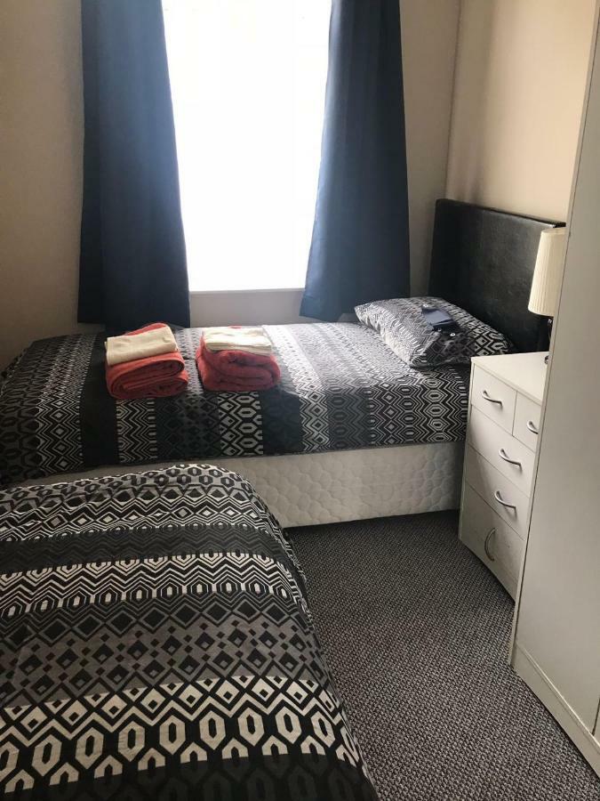 Newry City Centre Apartment ภายนอก รูปภาพ