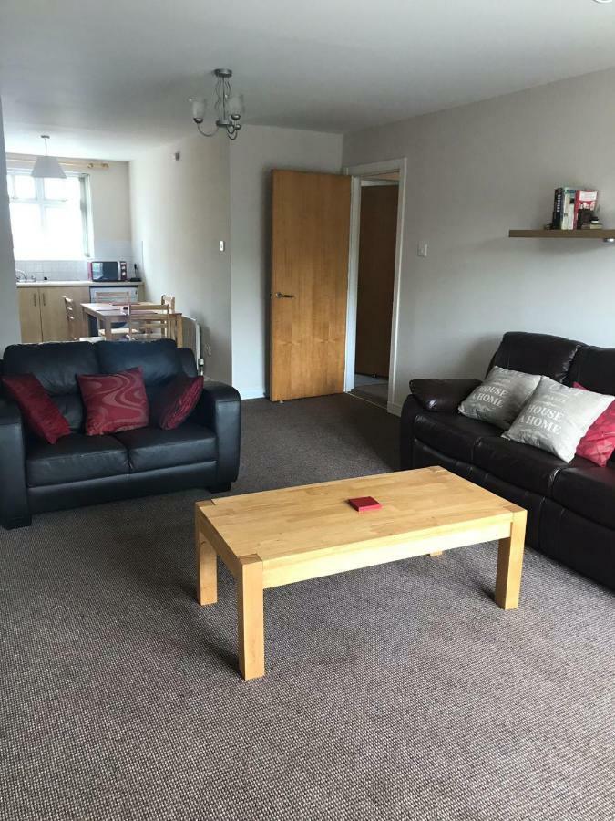 Newry City Centre Apartment ภายนอก รูปภาพ