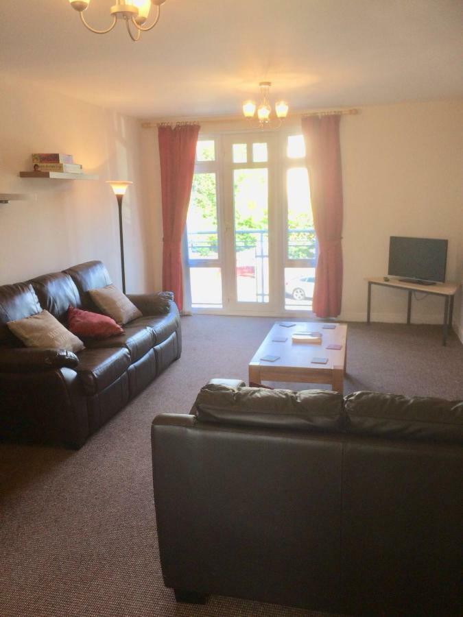 Newry City Centre Apartment ภายนอก รูปภาพ